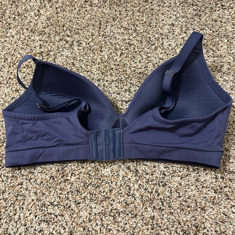 Lot of 2 Joyspun wireless t-shirt bras XL - Picture 10 of 11